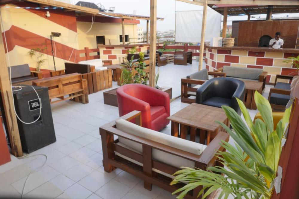 كوتونو Senateur Hotel Agontinkon المظهر الخارجي الصورة