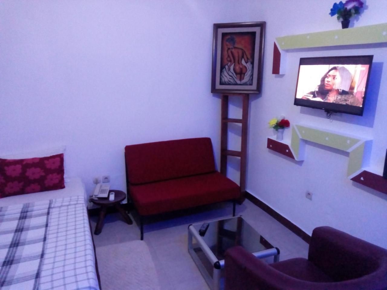كوتونو Senateur Hotel Agontinkon المظهر الخارجي الصورة