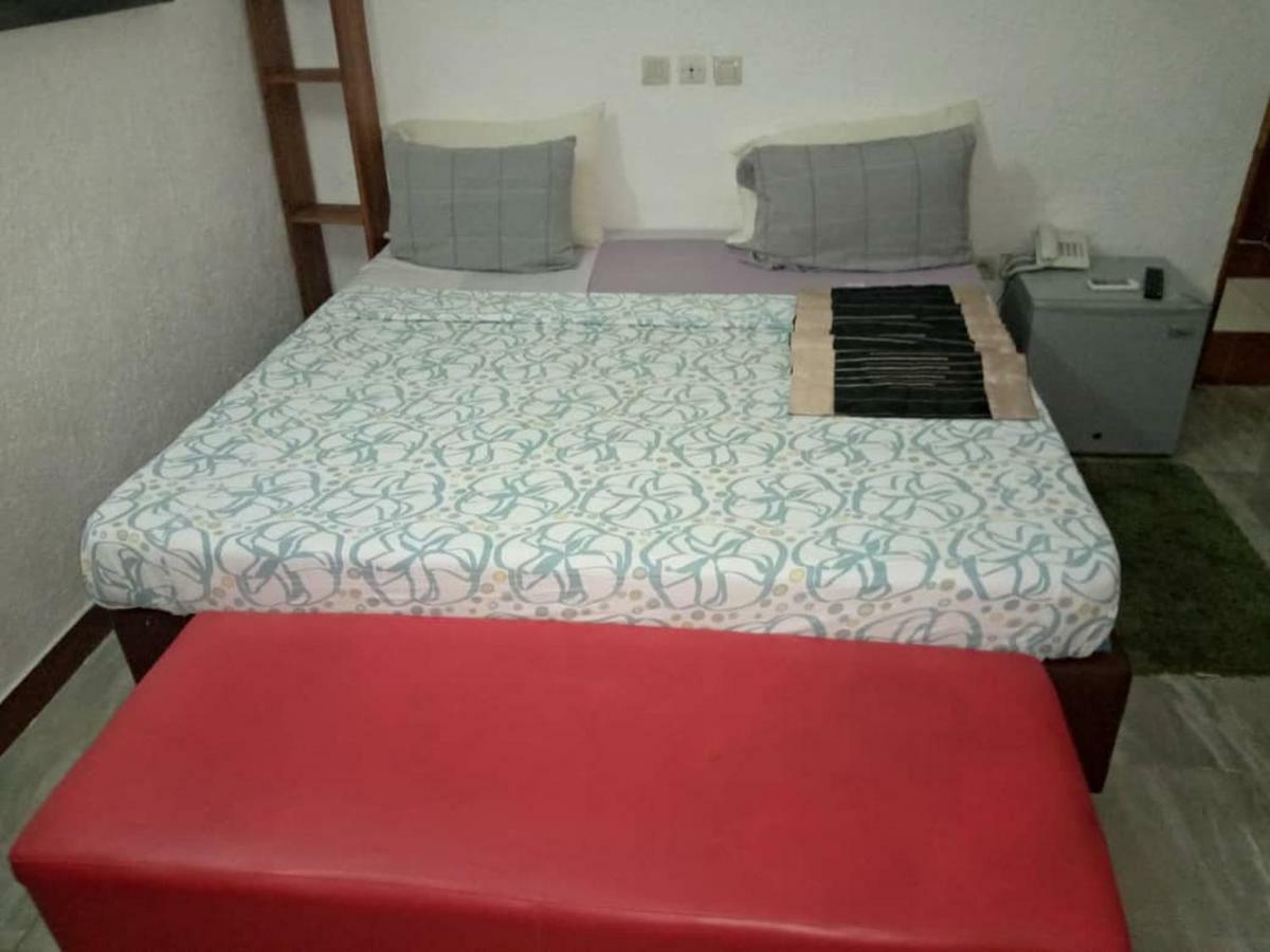 كوتونو Senateur Hotel Agontinkon المظهر الخارجي الصورة