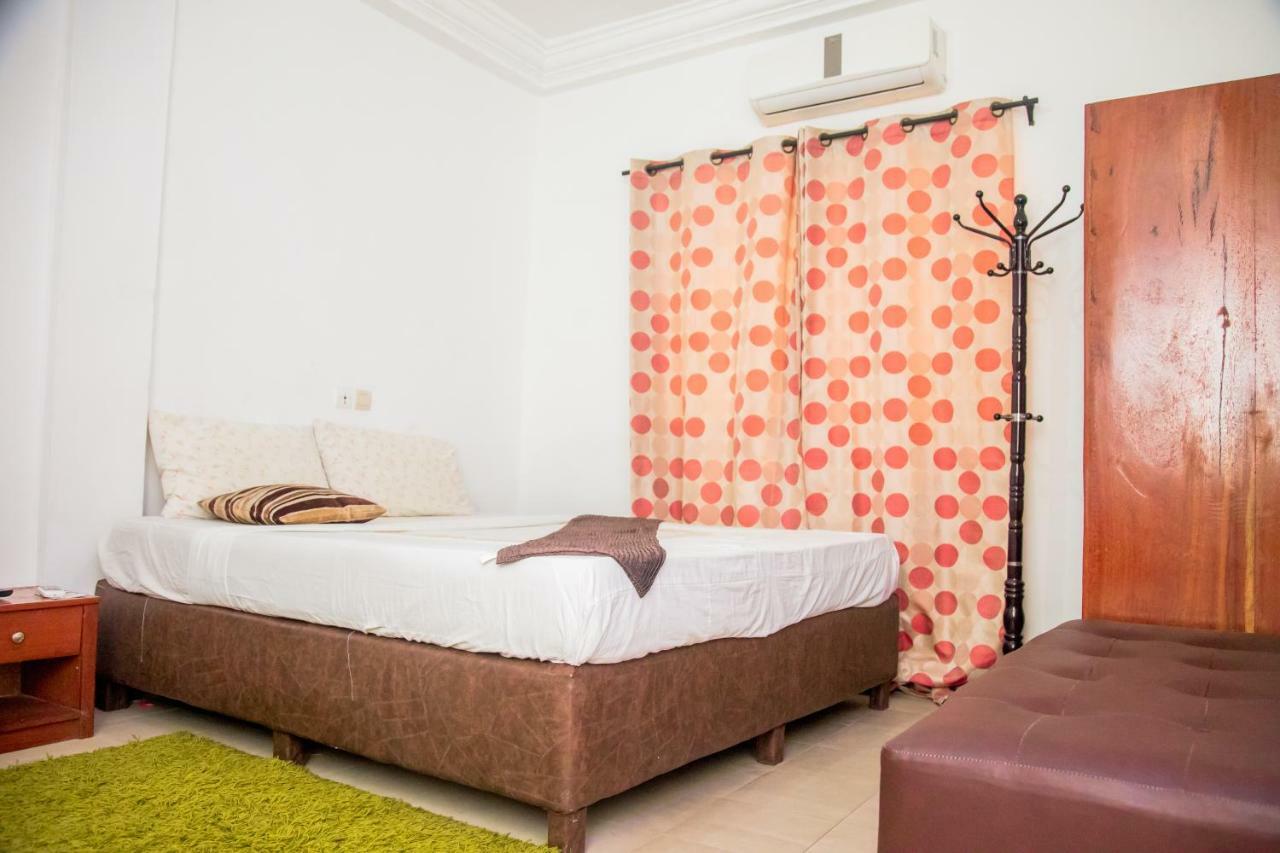 كوتونو Senateur Hotel Agontinkon المظهر الخارجي الصورة
