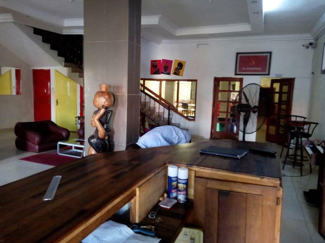 كوتونو Senateur Hotel Agontinkon المظهر الخارجي الصورة